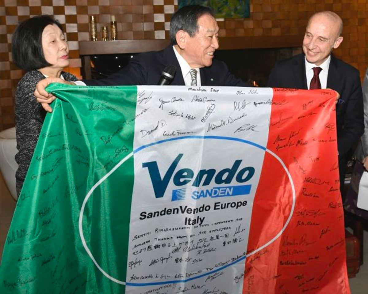thumb_merit_italian_republic_interno_2018_1527783932.jpg